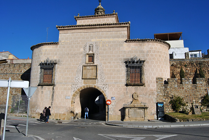 Puerta de Coria